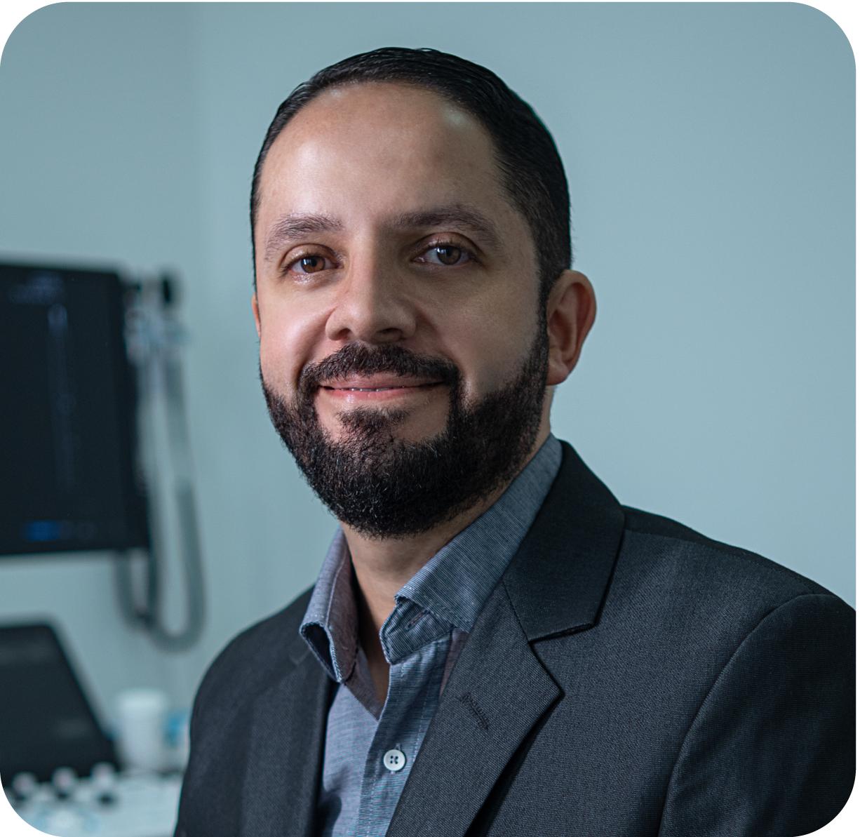 Dr. José Alberto Mora Valverde